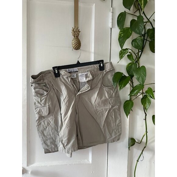 Columbia men’s size 36 shorts - Picture 1 of 9